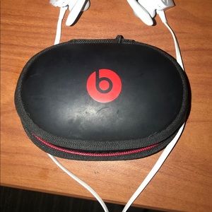 Powerbeats2